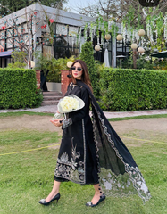 Black Formal Embroidered Suit – 3 Pc